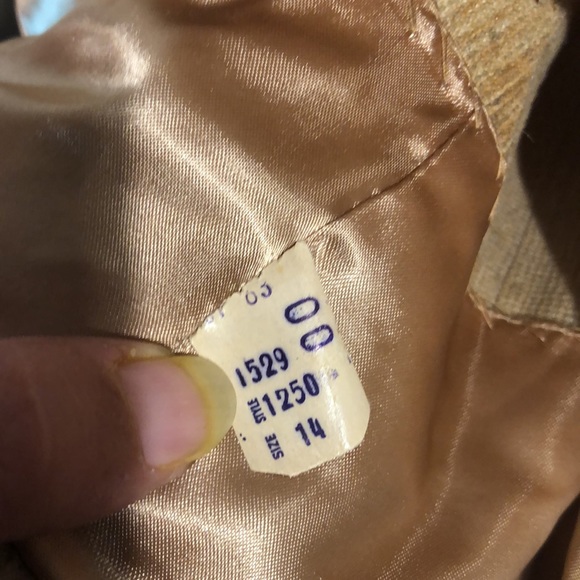 Vintage Light Brown Faux Fur Button Up Coat size 14 - Picture 9 of 15